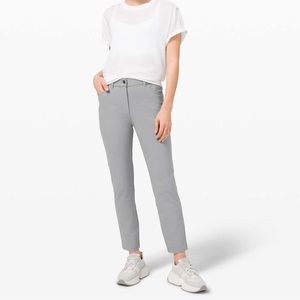 Women’s Size 10 Lululemon City Sleek 7/8 High Rise Pant